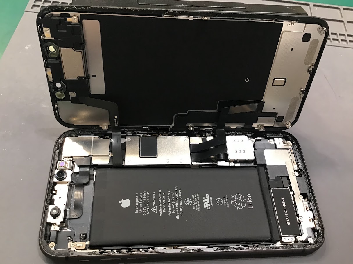 iPhone11のバッテリー交換ならデータそのまま修理可能なスマホ修理工房丸井錦糸町店へ！
